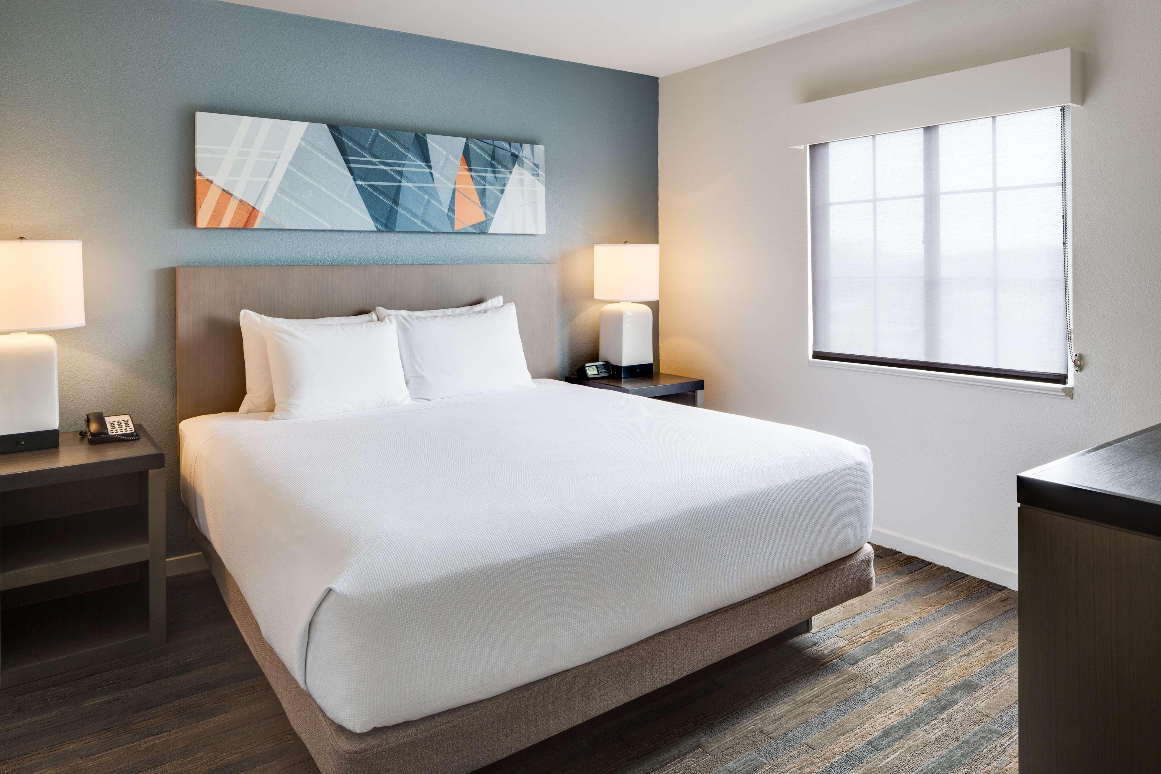 Hyatt House Boston Waltham Ξενοδοχείο Εξωτερικό φωτογραφία