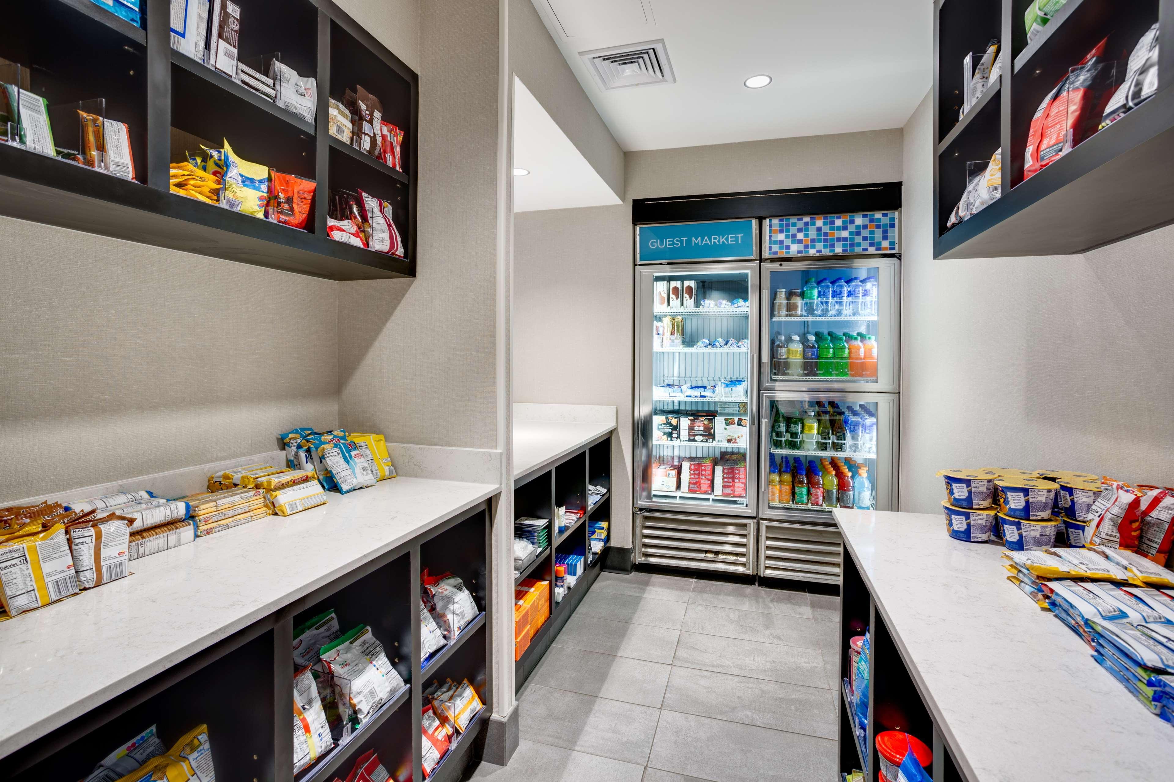 Hyatt House Boston Waltham Ξενοδοχείο Εξωτερικό φωτογραφία