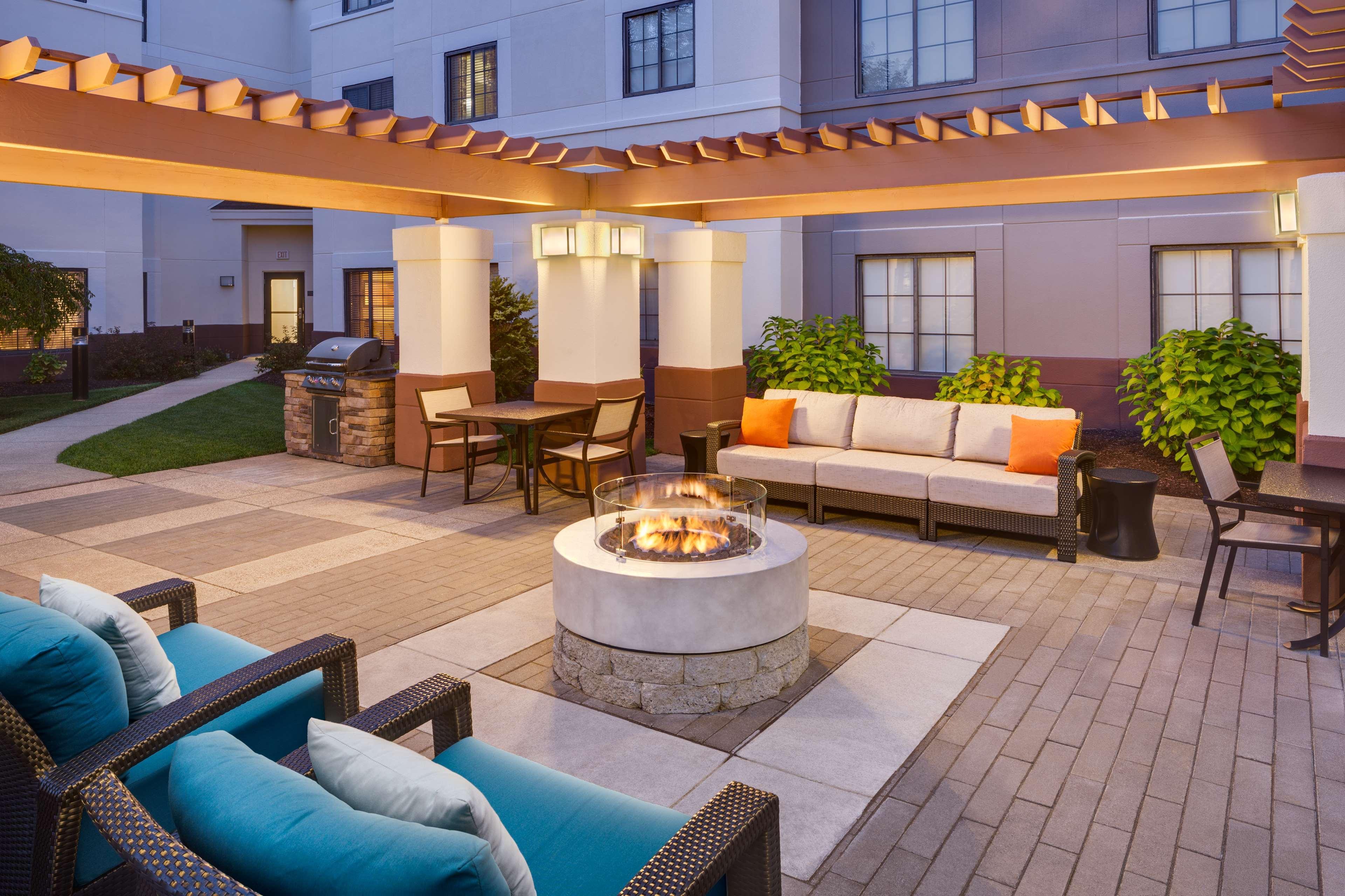 Hyatt House Boston Waltham Ξενοδοχείο Εξωτερικό φωτογραφία
