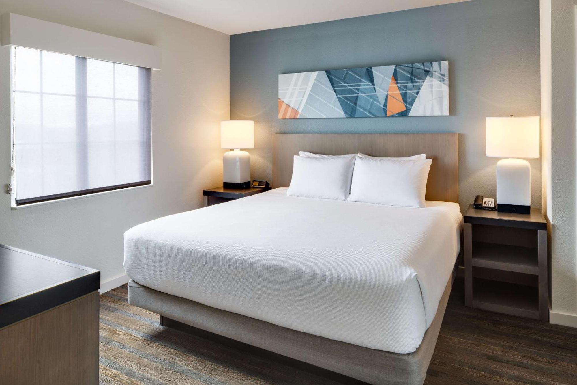 Hyatt House Boston Waltham Ξενοδοχείο Εξωτερικό φωτογραφία